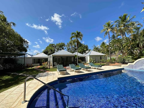Private 3 Bed Villa Barbados, 4 mins walk to beach