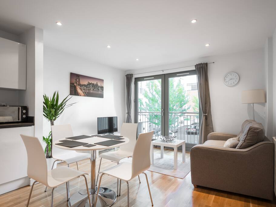 Living & Dining Area