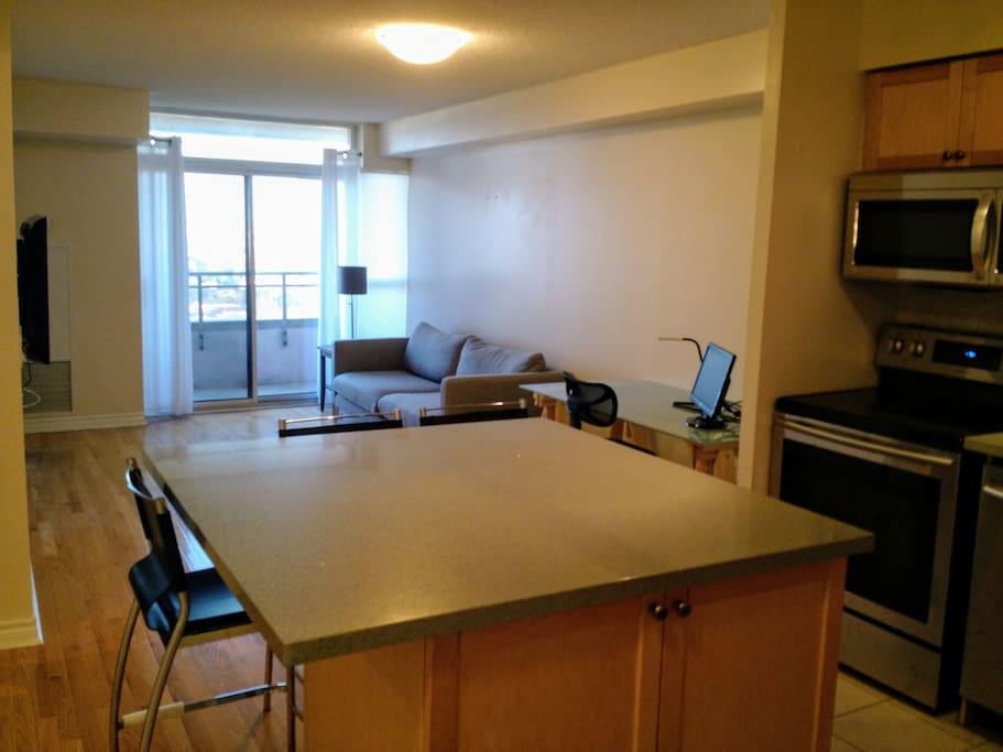 Living/Dining Room