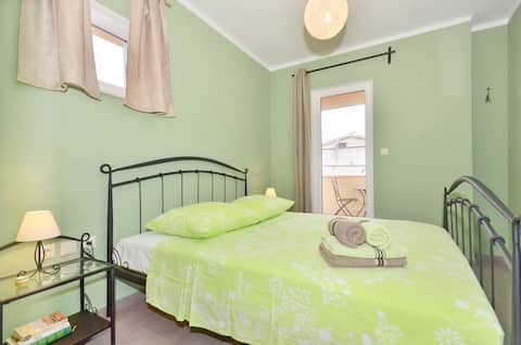 Olive's apartment, Prime location, Nice balcony