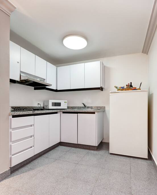 Cocina totalmente dotada