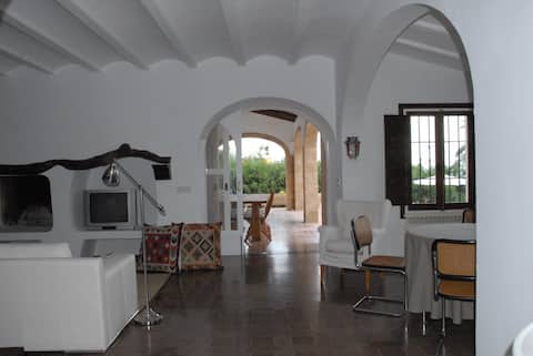 Propiedad de Airbnb exitosa: Beautiful villa with pool & view en Xàbia / Jávea