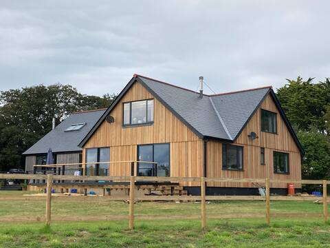 Luxury 3 double bedroom house
