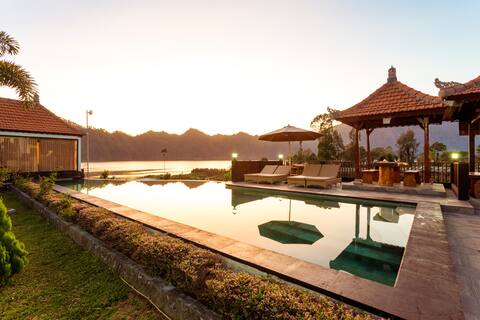 #3 Family Room-Lake Batur View @ Kintamani (4pax)