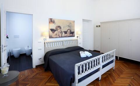 N15 B&B (3 BR Apartment)