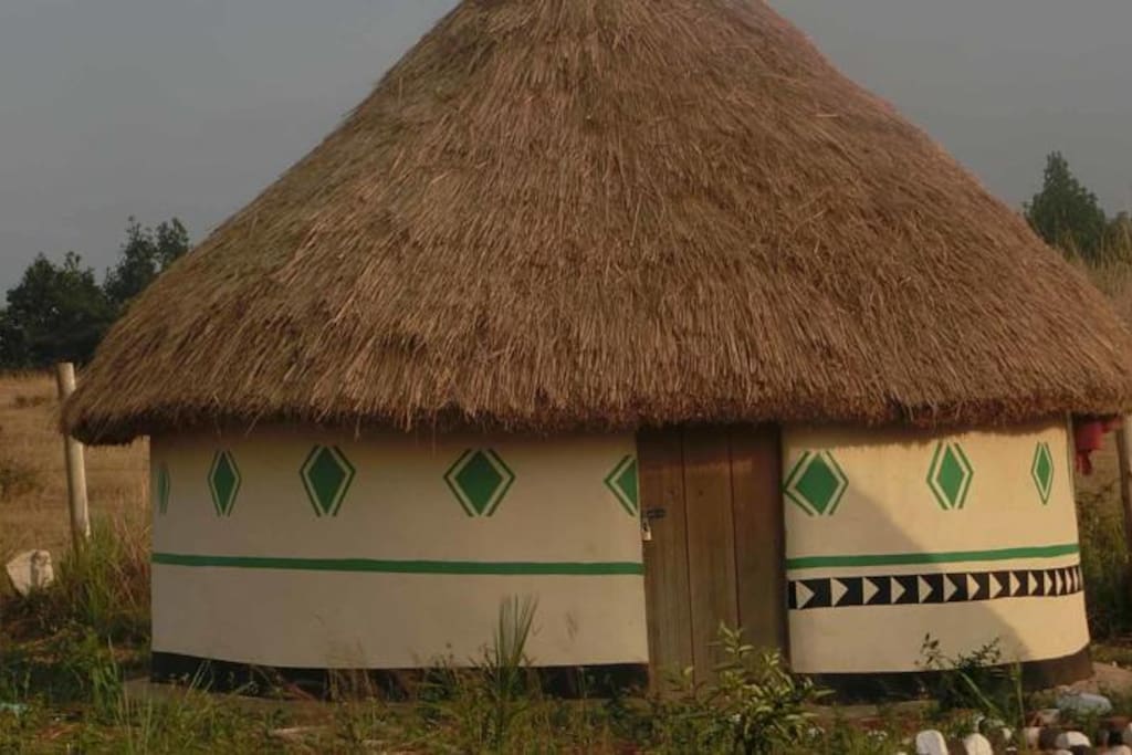 Real Traditional Ugandan Mud Hut Houses for Rent in Real Traditional Ugandan Mud Hut Houses for Rent in