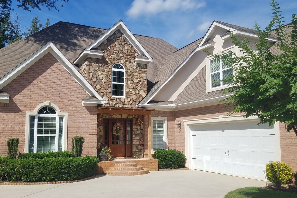 Home in Jones Creek Pl.
