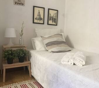 Habitacion muy céntrica y acogedora.