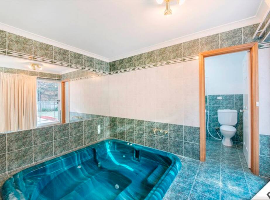 Spa pool