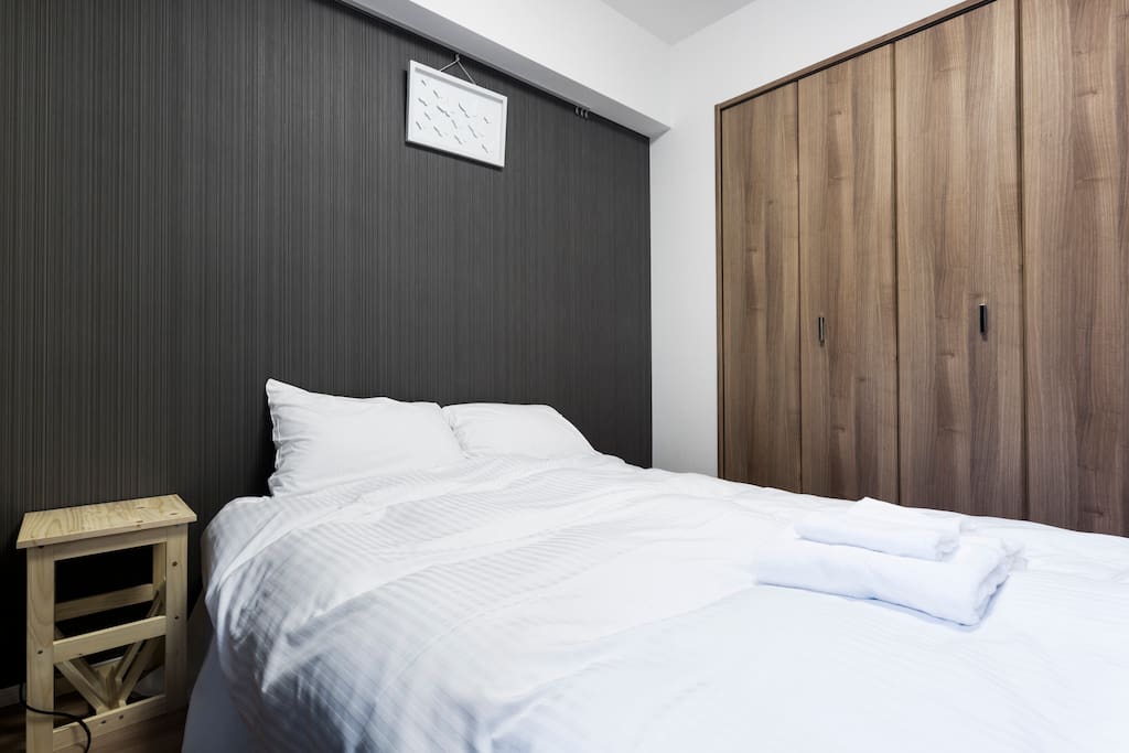 Double bed