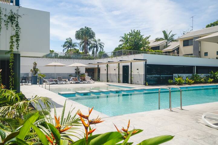 Modern 3 bedroom Gem @ Noosa’s famous Culgoa Point gallery image 2