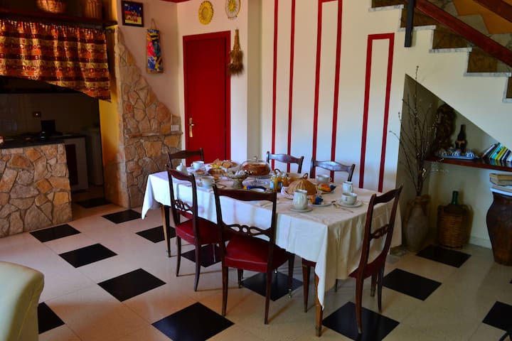 Airbnb Castronovo Di Sicilia Vacation Rentals Places