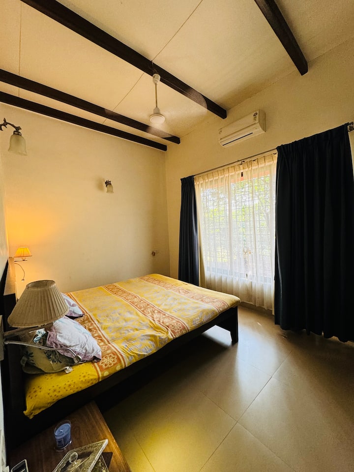 საძინებელი 1