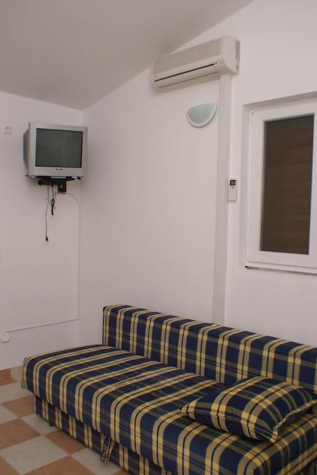 Living room, Surface: 8 m²