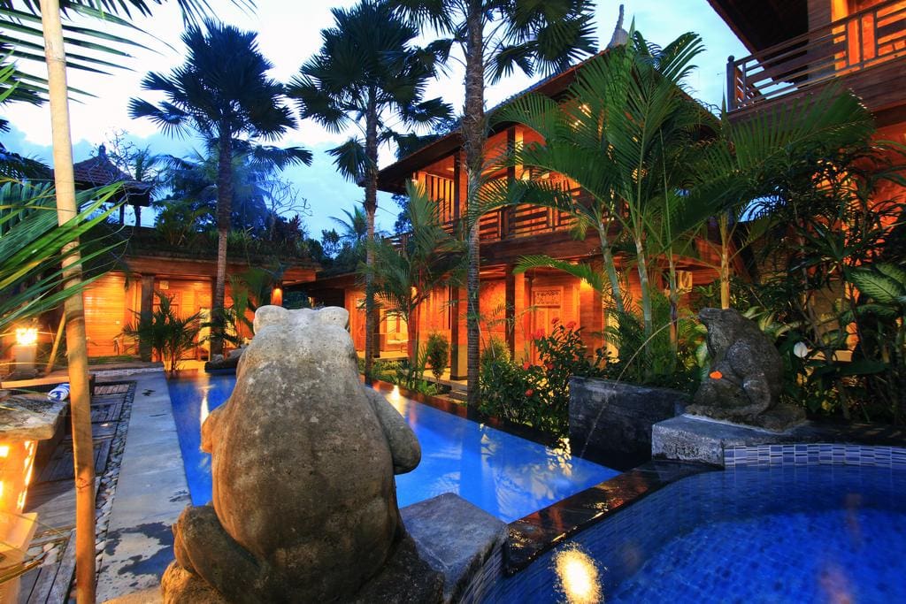 Hotel Main Pool