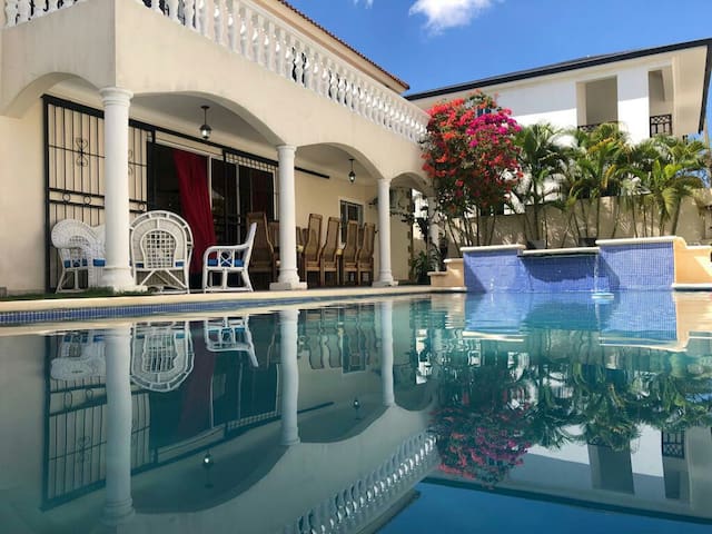 Airbnb® | Santiago De Los Caballeros - Vacation Rentals & Places to ...