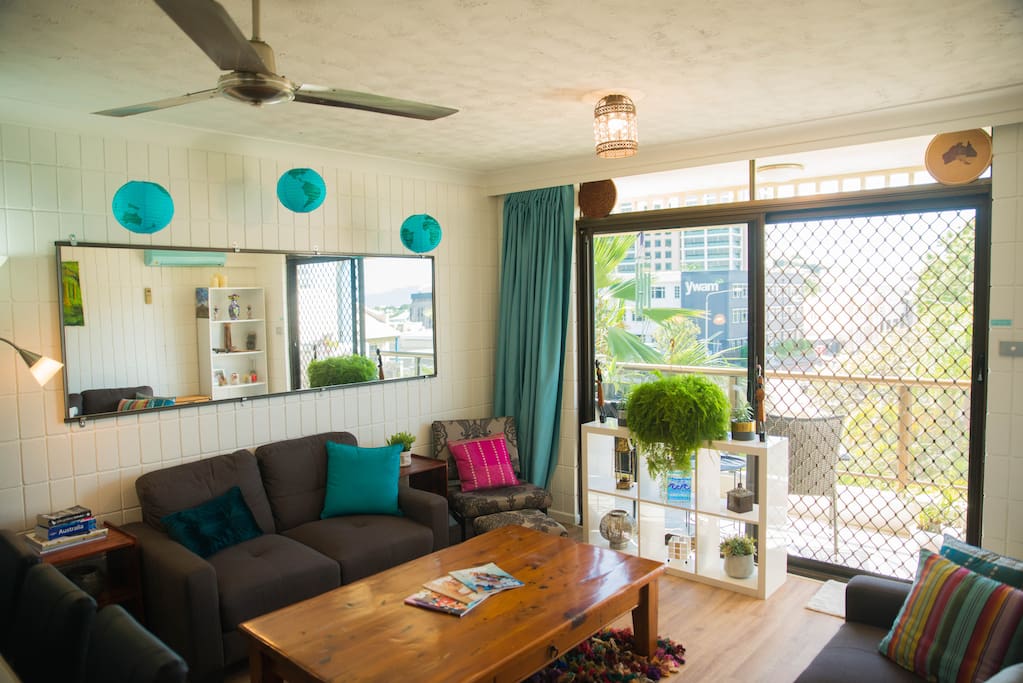 Cosy & funky lounge room connected to kitchen - put up your feet and relax!