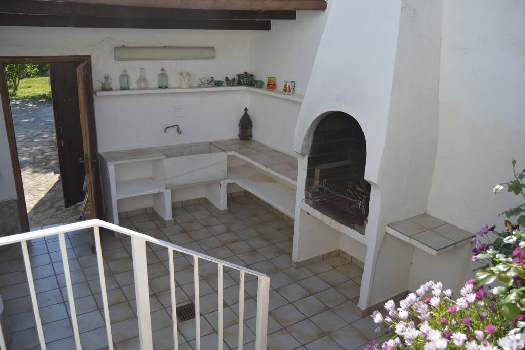 BBQ Courtyard