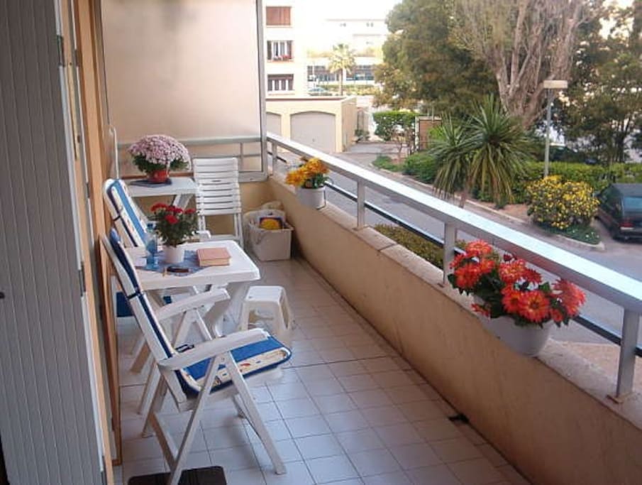 15 square meters terrace, ideally located east