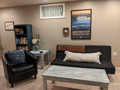Price Place - Entire guest suite