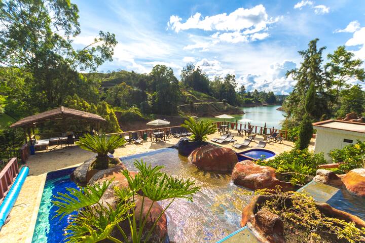 guatape antioquia colombia