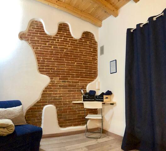 'Medieval Depot' Room Kashan