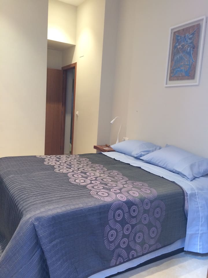 ห้องนอนใหญ่