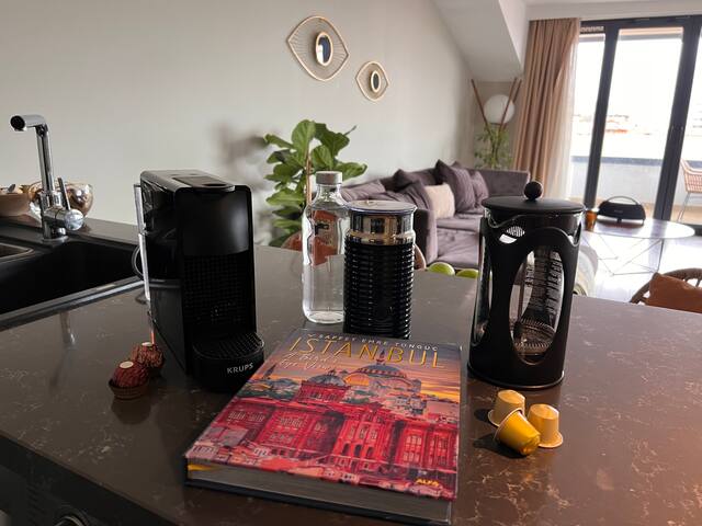 Magnificent Sea View Super Big 3 Bedrooms Duplex gallery image 4