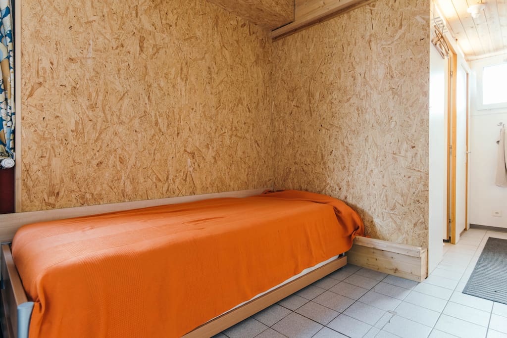 Bett, erweiterbar zu 2 Einzelbetten