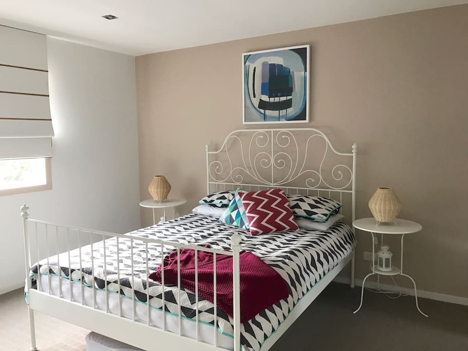 Bright, sunny and large master bedroom with ensuite and walk-in-robe