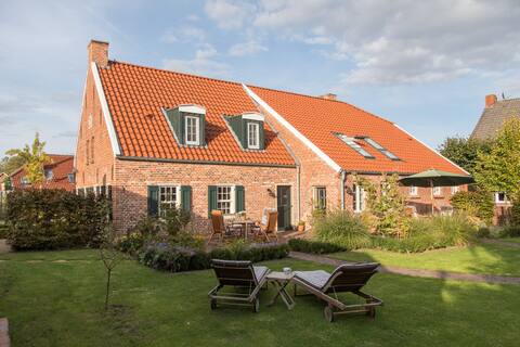 Old Bakery - Vorderhuus,Monument near North Sea