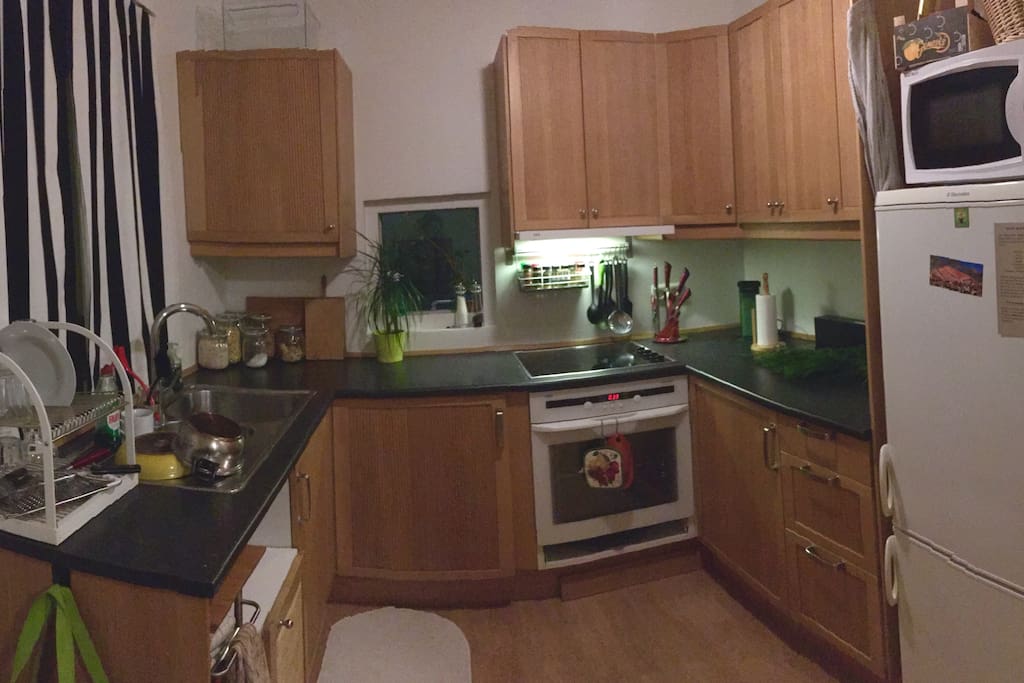 You are more than welcome to use the kitchen, we only ask that you clean up after yourself. Help yourself to our tea, coffee, and you can also eat whatever is in the glass jars on the counter. (Usually it is muesli, pasta, oatmeal, etc)