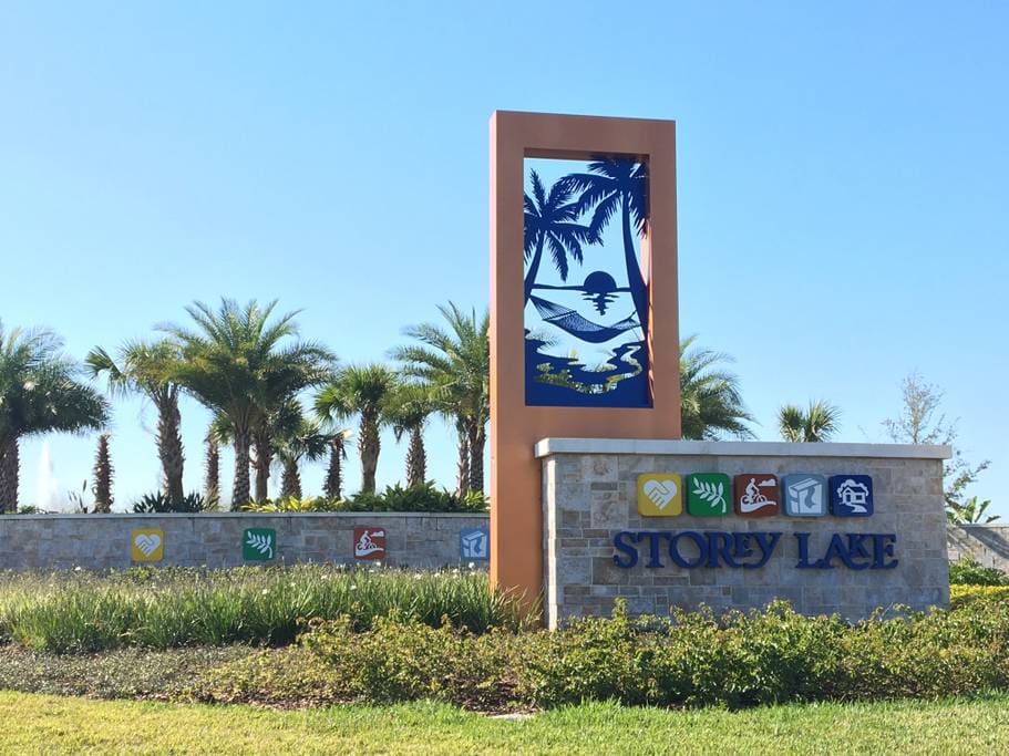 Storey Lake Community