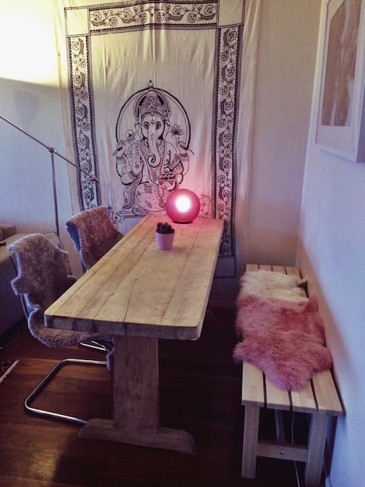 The dinner table. Bohemian style.