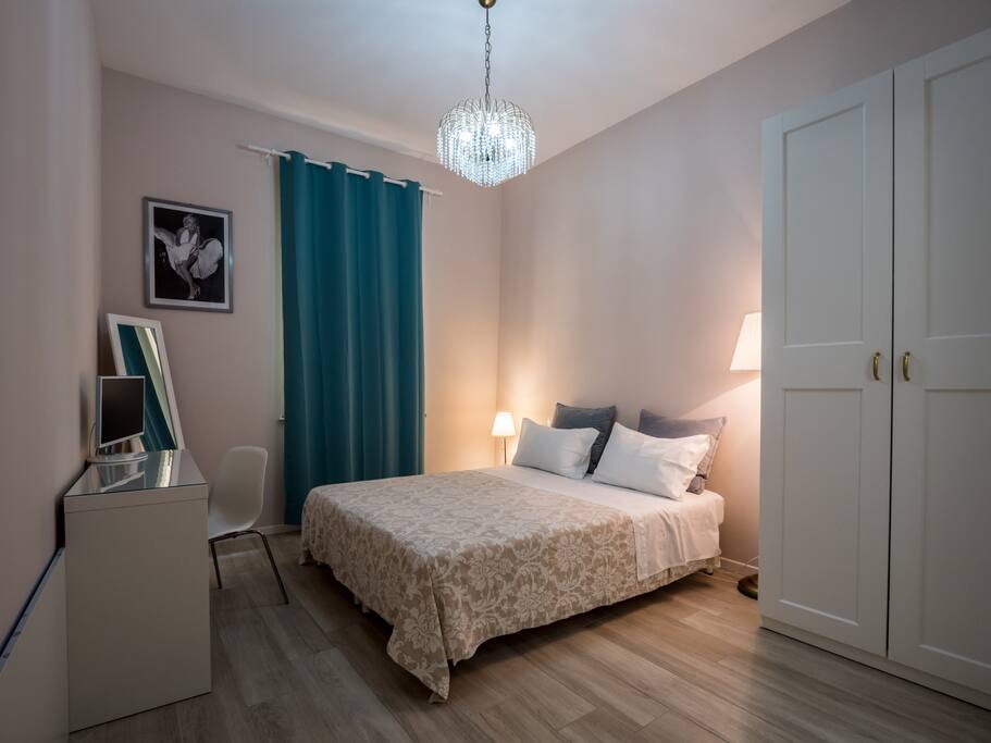 camera matrimoniale o doppia - double bedroom