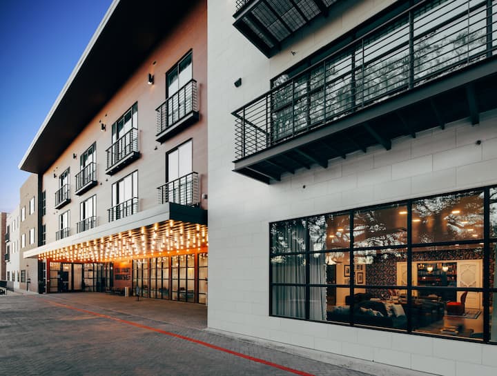 South Congress, Austin Vacation Rentals & Homes Austin, TX Airbnb