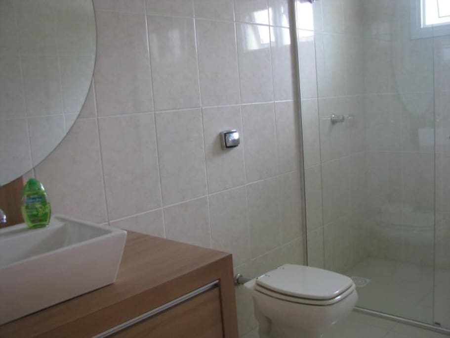 banheiro quarto 4