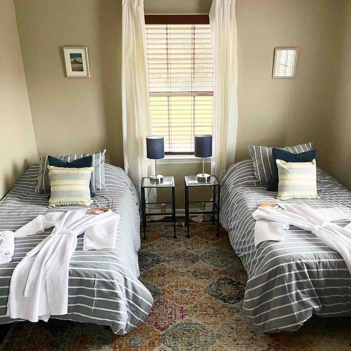 6th sleeping space - sleeps 2. Bump out sleeping area off of master suite with double glass French doors. Wardrobe and Makeup Vanity in this area as well. NOT a 5th bedroom but is an extra sleeping space for two children or for a girls/ guys weekend.