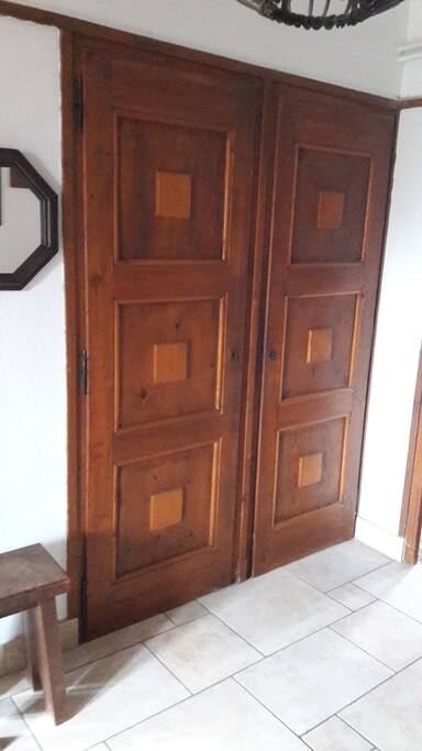 La penderie de l'entrée