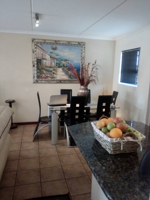 Dining area open plan to kitchen and lounge