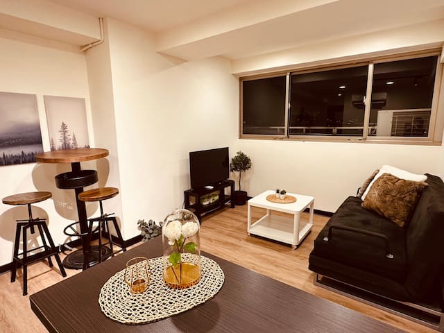 旅家雅舍12C＠2B2B/電梯/高樓層美景大樓 6~8人 古亭MRT5分鐘 師大永康商圈 gallery image 2