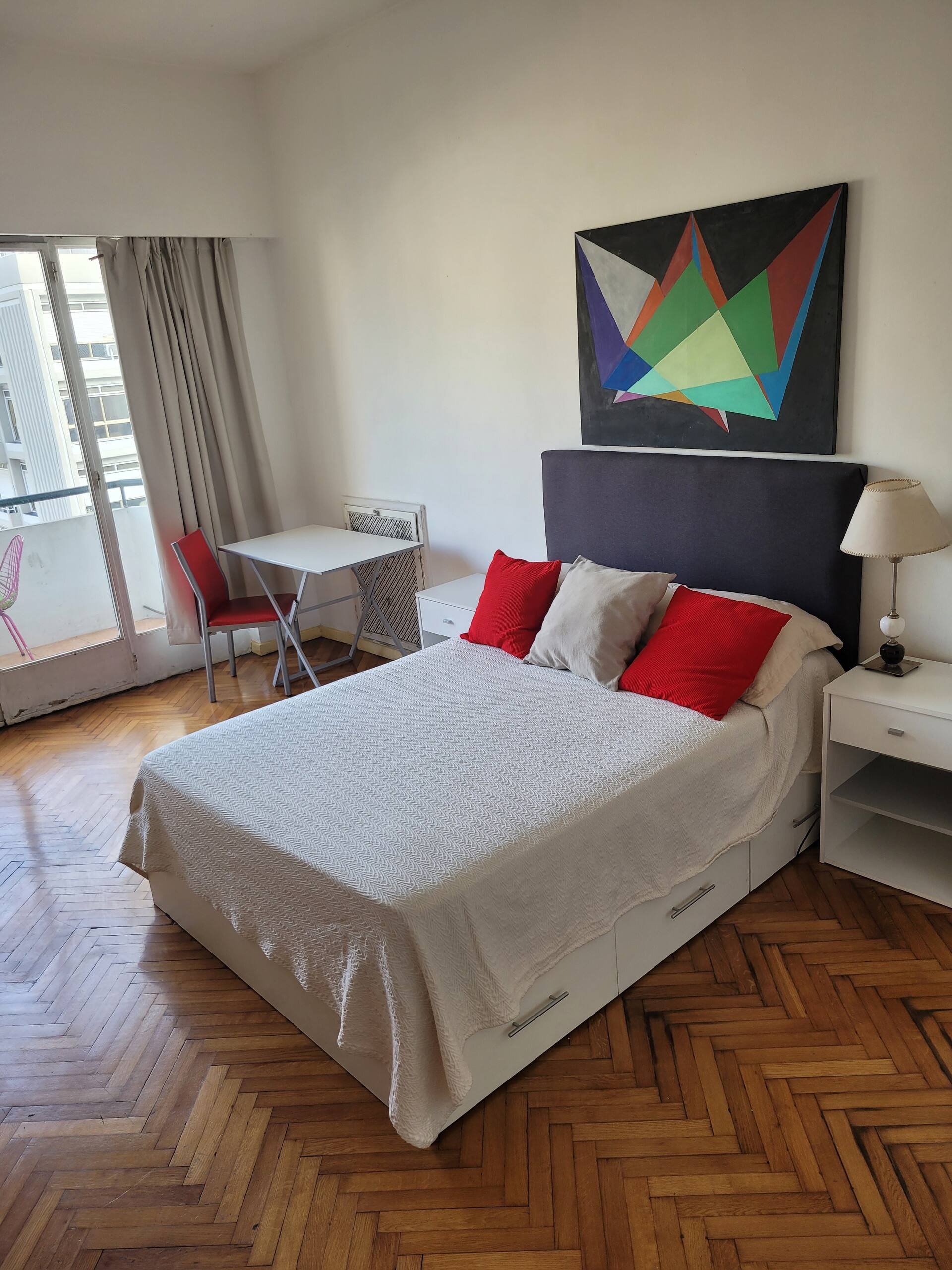 Kitnet com varanda em San Nicolás