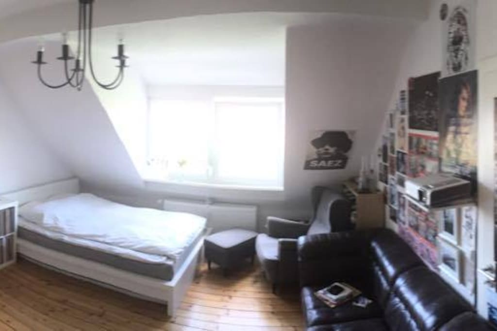 Dein private Zimmer / your private room