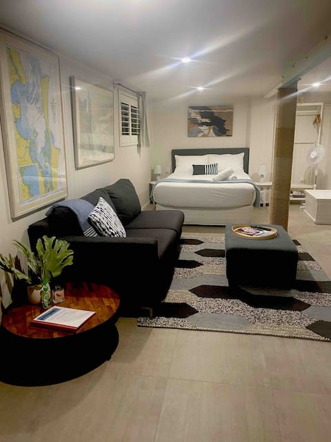 Suttons Beach Stayover - Studio - Redcliffe