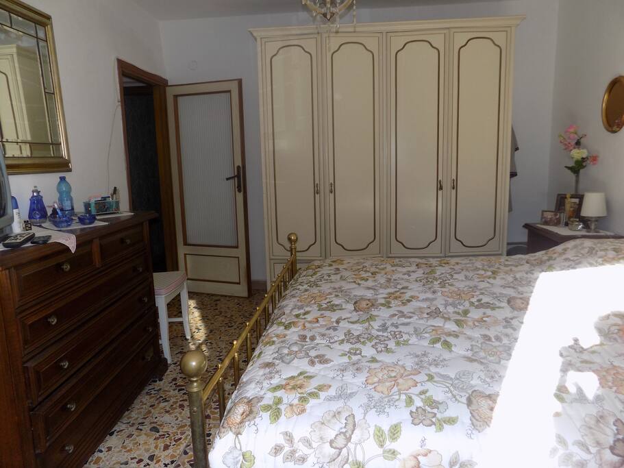 Camera da letto matrimoniale