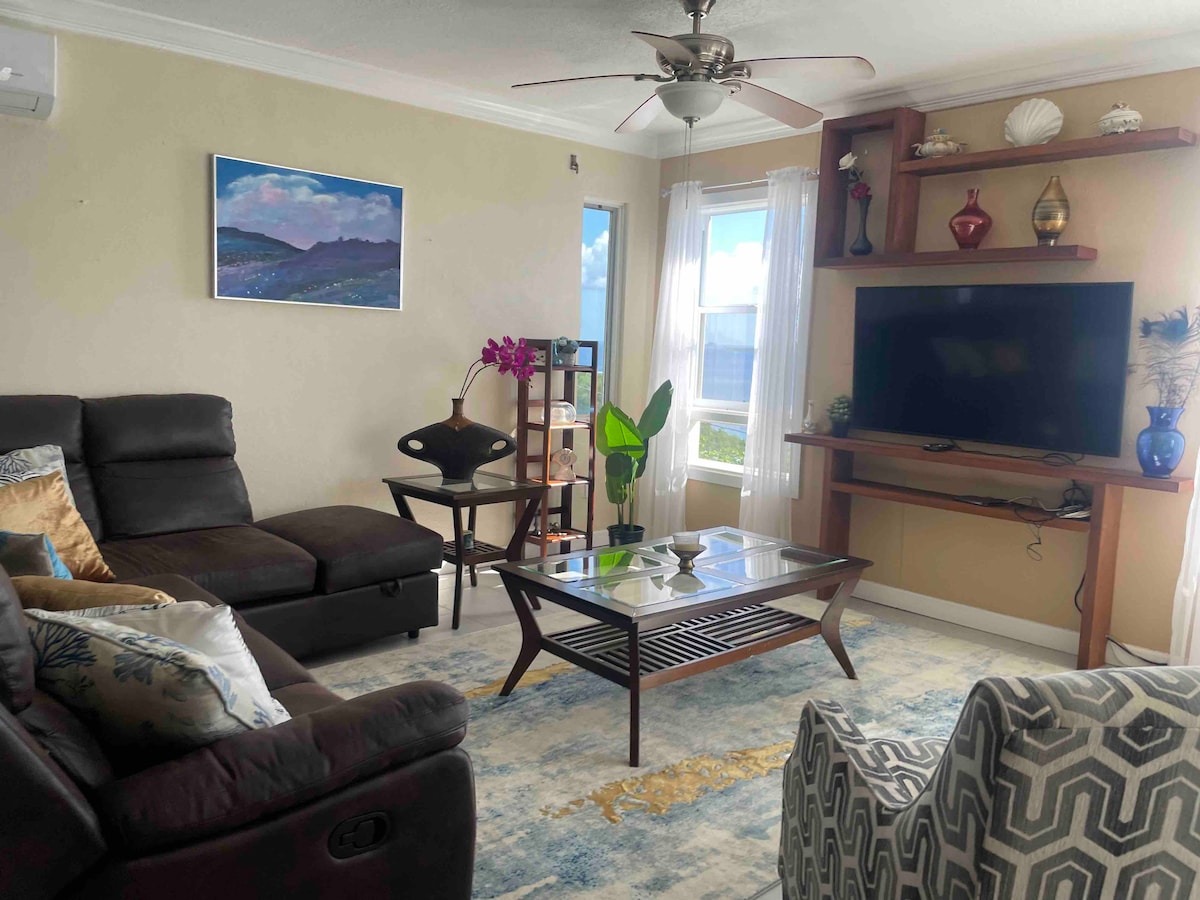 Top performing Airbnb: Ocean Nest East #2 in Charlotte Amalie East
