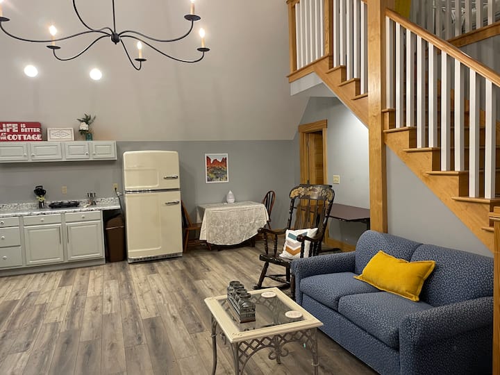 Arya’s Cottage With A Loft & Jacuzzi - Caroline du Nord