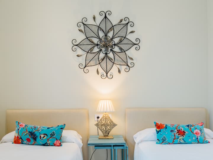 غرفة النوم 2