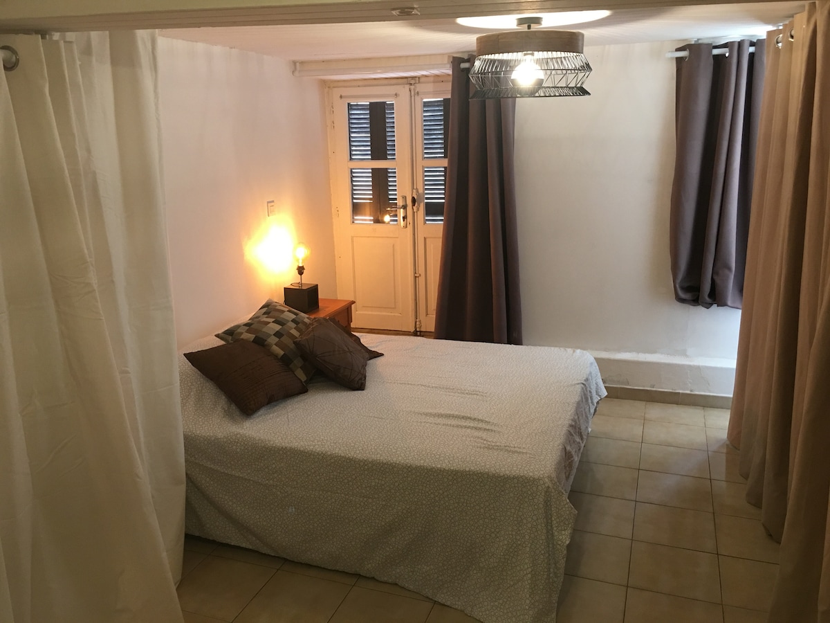 Habitación 2
Numeroso almacenamiento