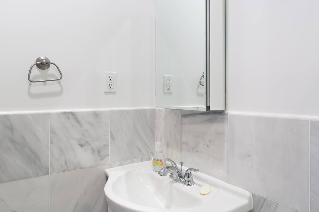 Bathroom 1: sink